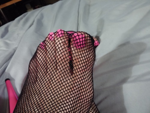 victoriababycd:  My feet in fishnets and heels because I neglect taking pictures of them.   