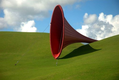  Anish Kapoor - Dismemberment - Gibbs Farm, New ZealandGibbs Farm sculpture park is home to a seri