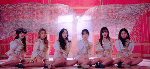 itsgfriend:gfriend. flower. 190303