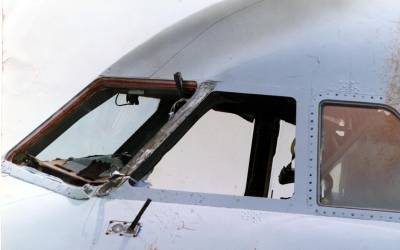 dark-haired-hamlet:dark-haired-hamlet:dark-haired-hamlet:I think about British Airways Flight 5390 a lotOKAY STRAP IN because this is one of the WILDEST stories in aviation history.In 1990, a British Airways BAC One-Eleven, captained by Tim Lancaster