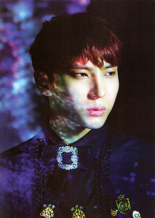 [SCAN] Vixx ‘Ker Special Package’ - Leo (x)(x)(x)(x)