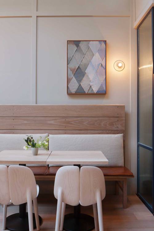 {H&H fave Hecker Guthrie has a specialty for eating spaces - love the casual feel in this Melbou