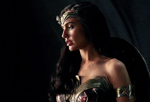 galsgadots:Gal Gadot as Wonder Woman in ‘Justice League’ (2017)
