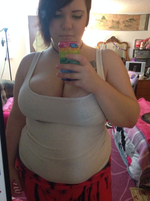 kittymcpherson:  blah blah blah chaturbate blah blah blah tip me blah blah blah 