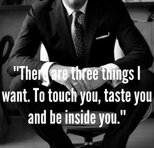 yesiamhisgoddess:  Only those three little things Daddy? shesmygoddess 