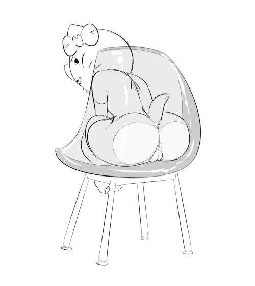 whackyscissors:That is a lucky chair I envy that chair.. &gt;:T