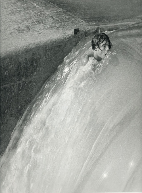 joeinct:  Photo by George Daniell, 1950s