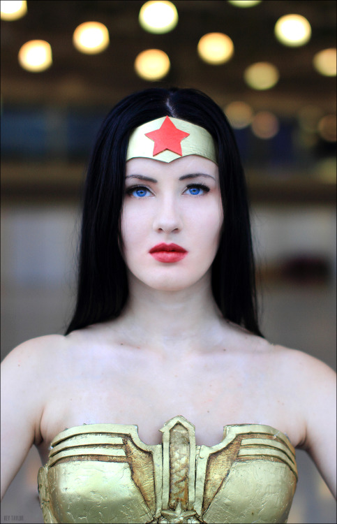 DC Comics - Wonder Woman (Oniksiya Sofinikum) 2HELP US GROW Like,Comment & Share.CosplayJapaneseGirls1.5 - www.facebook.com/CosplayJapaneseGirls1.5CosplayJapaneseGirls2 - www.facebook.com/CosplayJapaneseGirl2tumblr - http://cosplayjapanesegirlsblog.tu