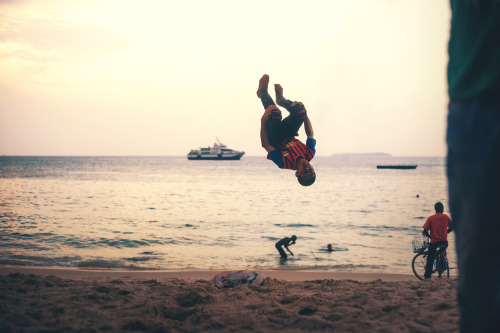 Young Zanzibar Acrobats 