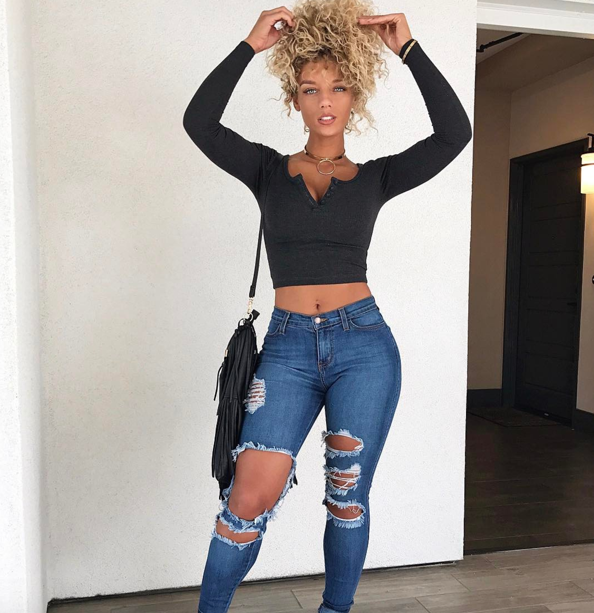 hype-nd-luxury:  Want to dress like Kylie, Kendall, Kim K, Rihi, Gigi, Bella, Ariana