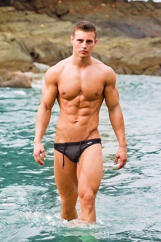 muscleteen:You like it? Follow me @muscleteen Get 15% OFF 💸 on www.jjmalibu.com