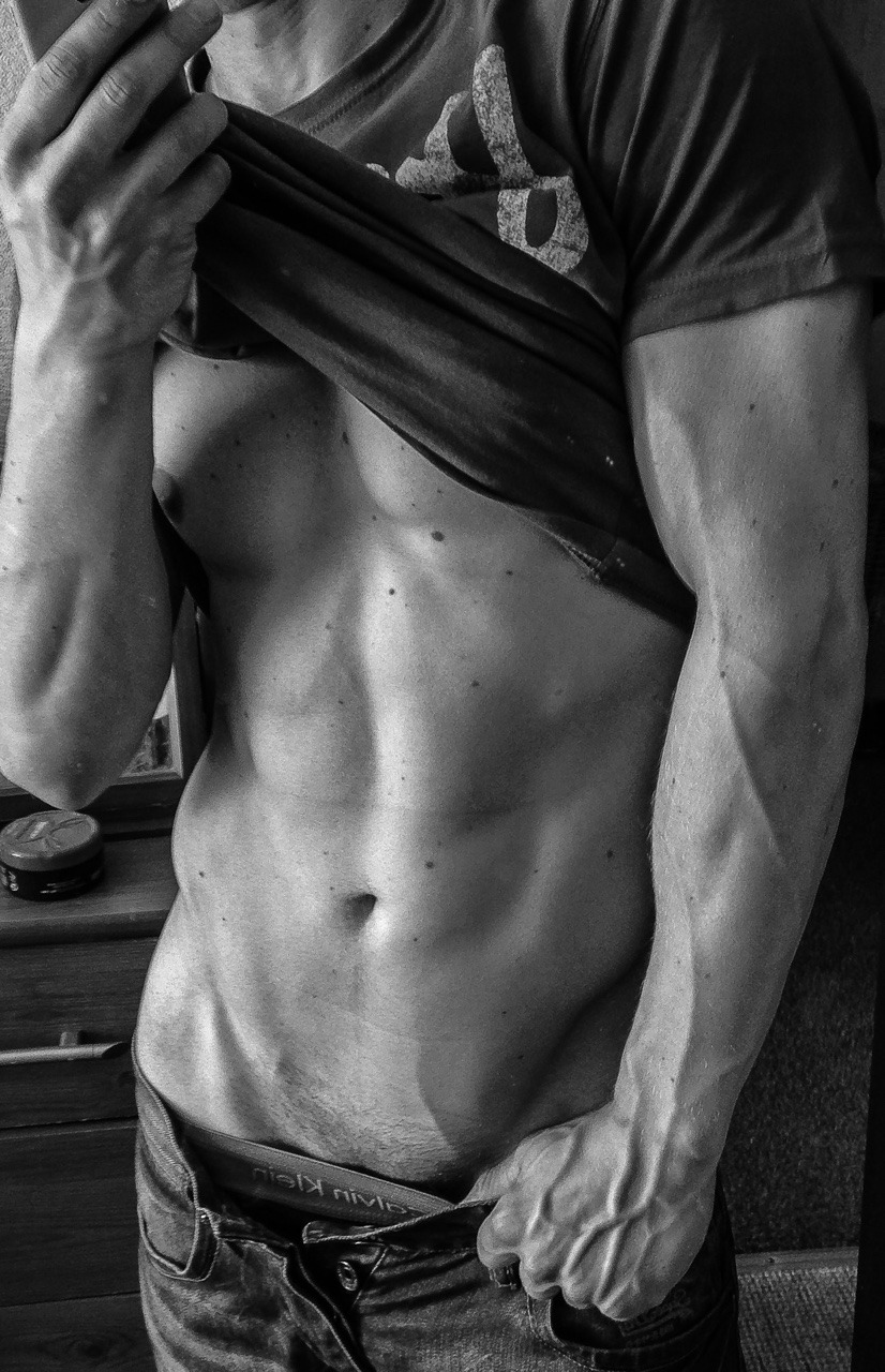 Sex, Weights, & Protein Shakes 💪🐶