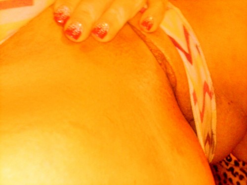 closeuppussyshots:  The Lovely Lady Riders sweet eatery. http://omg-ladyrider.tumblr.com Thank you for sharing. If you want to share your close up pussy with 39,000 plus followers, submit here, To share anonymously (Click Instructions on How to Share