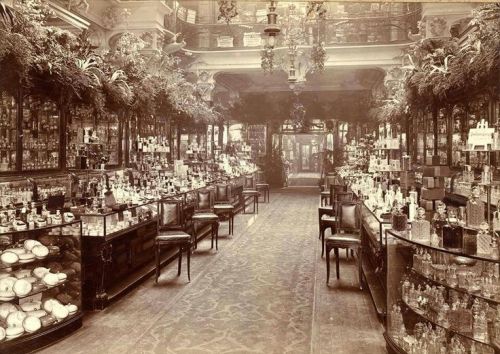 The Perfumery Salon at Harrods department store, London, England, 1903, photographer unknown.