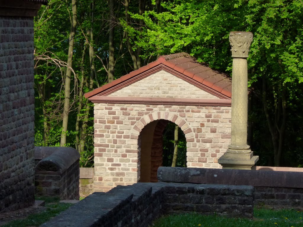 arjuna-vallabha:  Reconstructed Gallo-Roman Temple of Mercury on the road to Colonia