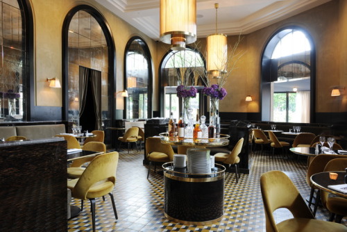 {You all know what a big fan I am of Joseph Dirand’s work, so his recent renovation of Le Flan