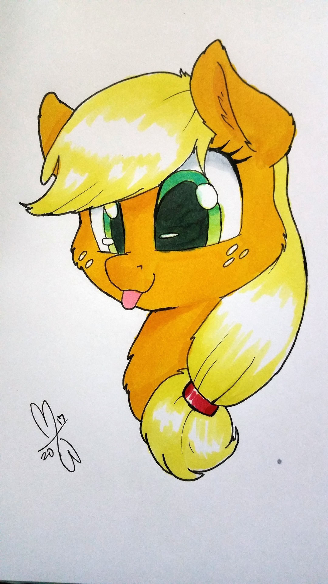 malwinters:  Apulblep  Still practicing with markers. I need to buy green at some