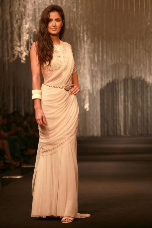 bollywoodhqs:  Aditya Roy Kapur and Katrina Kaif walk for Tarun Tahiliani