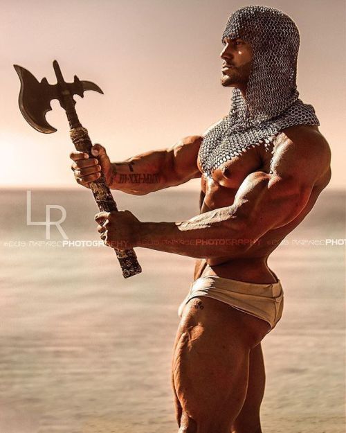 kensprof:  Casey Christopher