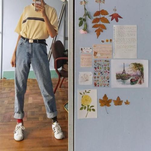 celestialyouth: all my clothes are thrifted if anyone’s wondering :)