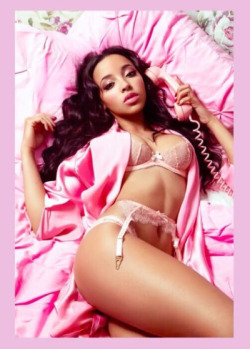 butterflyemoji:  zinashes:  i love this concept   omg! tinashe did that 