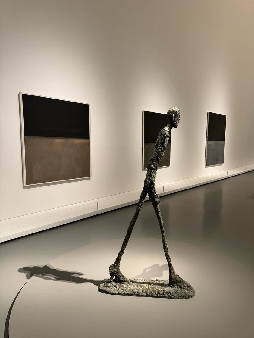 Mark Rothko Gets a Radical Rethink at the Fondation Louis Vuitton