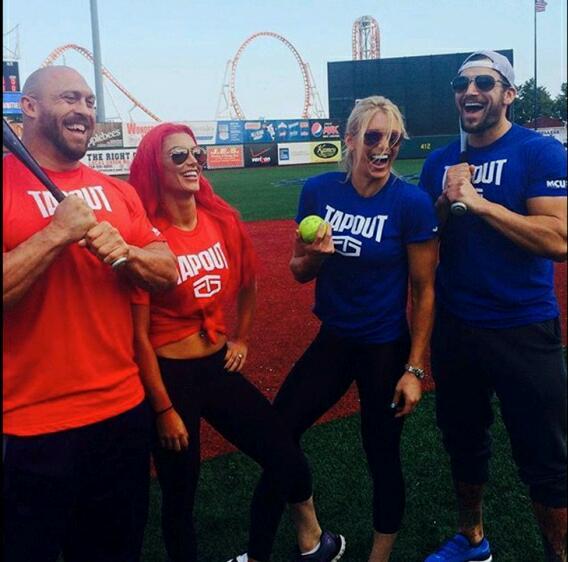 WWE Women 💝 — The Best Instagram Photos of the Week -...