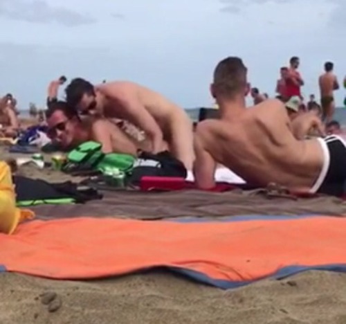 Penetration on a public beach