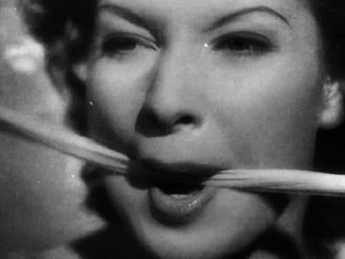 Porn gagged-i-gag:  Maureen O’Hara photos