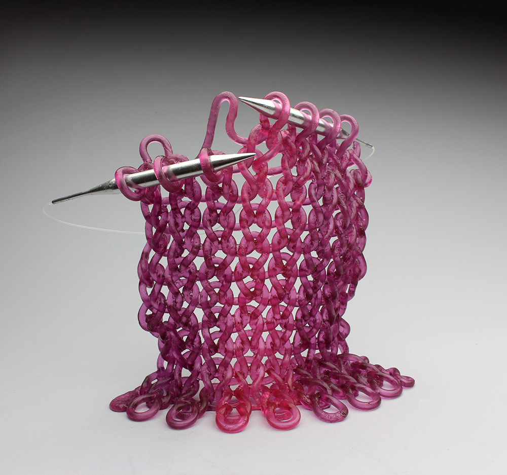 culturenlifestyle:  Exquisite Glass Art Sculptures Resemble Needles and Yarn by Carol
