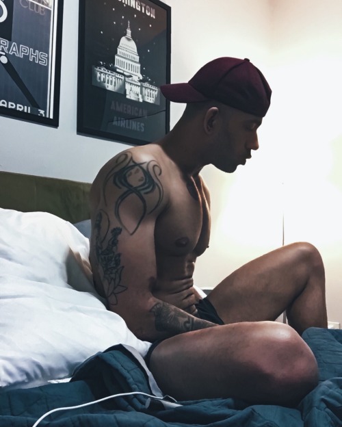inadvertentlee:  😋