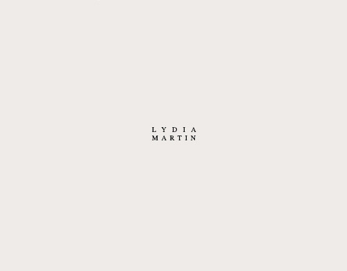 comealongraggedypond:Lydia Martin Minimalist [x]