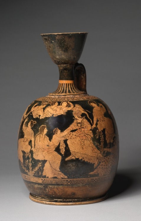 cma-greek-roman-art: Squat Lekythos, Meidias Painter, c. 420-410 BC, Cleveland Museum of Art: Greek 