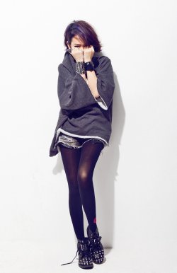 asiancelebritytights:  Chinese pop star Qi Wei