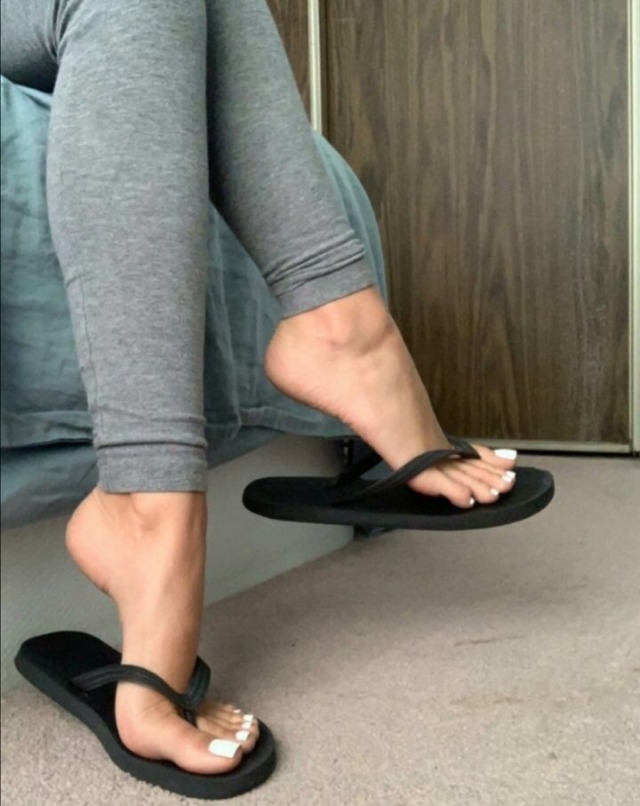 hornyfeet22: