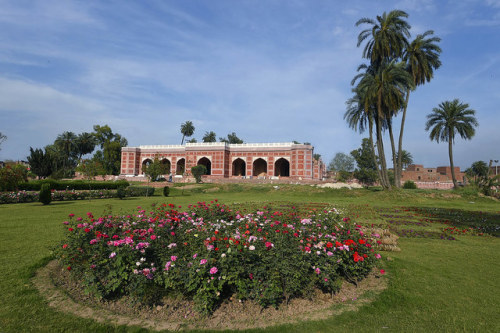 Noor Jahan Tomb!!! by Dr. Imran Sohail. Having survived Jahangir by 18 years, Queen Noor Jahan died 