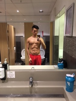 hksportydick:大食