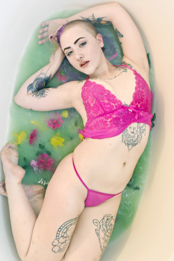 taliasatania:  Talia Satania Photographer – Randi Fair 