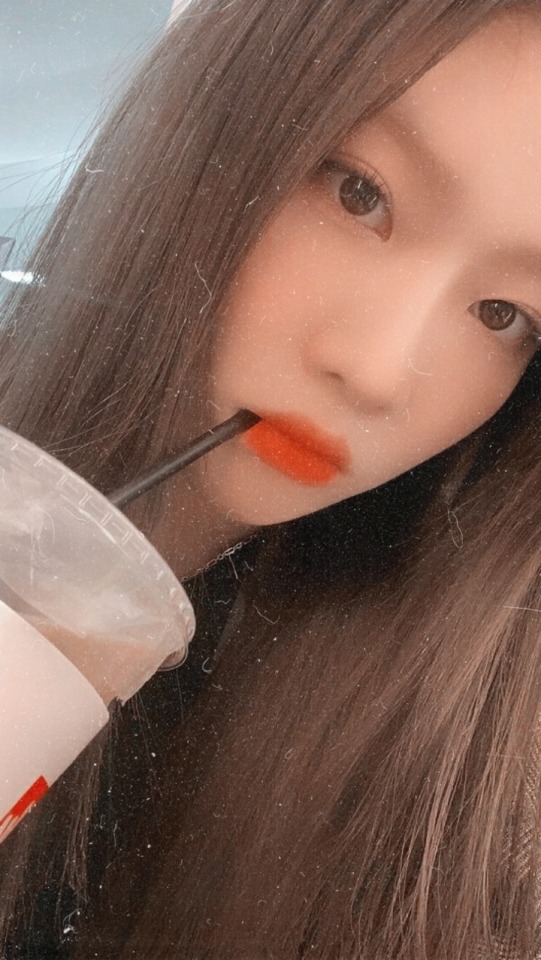 Kimlip Lockscreens (Loona)
