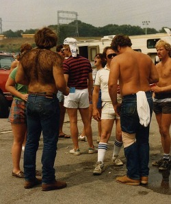 Extremely Hairy Men