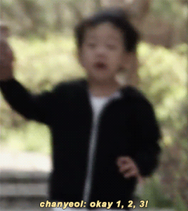 ohbaekhyuns: chanyeol appa being cute with baby seojun 