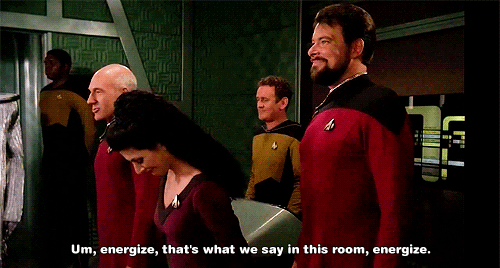 breezybree:katiebishop:Star Trek: The Next Generation - Gag Reel S02This is an amazingly cute bloope