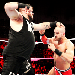 cesaros-arms:  Raw 10/26/15