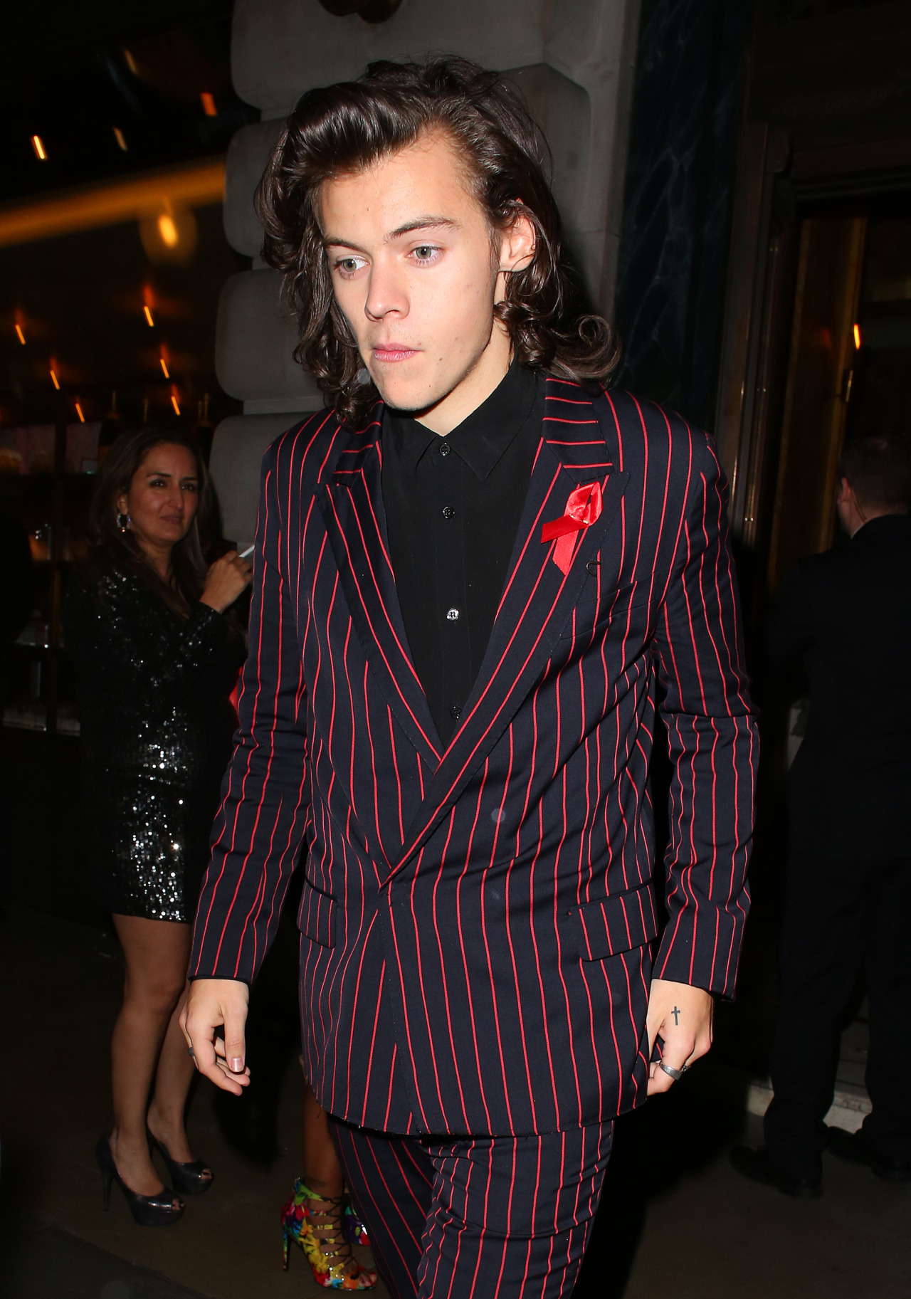 direct-news:  ALBUM - Harry Styles leaving Cafe Royal hotel on December 1, 2014 in