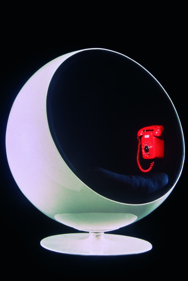 paonmagazine: Ball chair, Eero Aarnio  