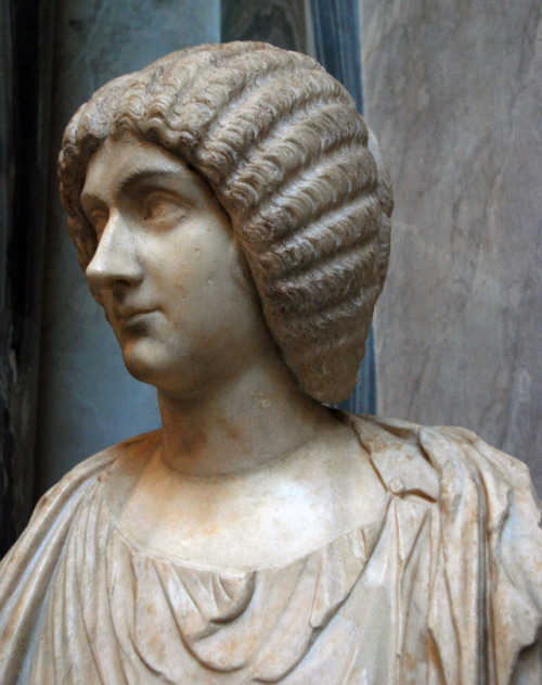 Portrait of empress Julia Domna. Early III century AD. Bust is modern. Mable. Musei Vaticani. Inv. 2