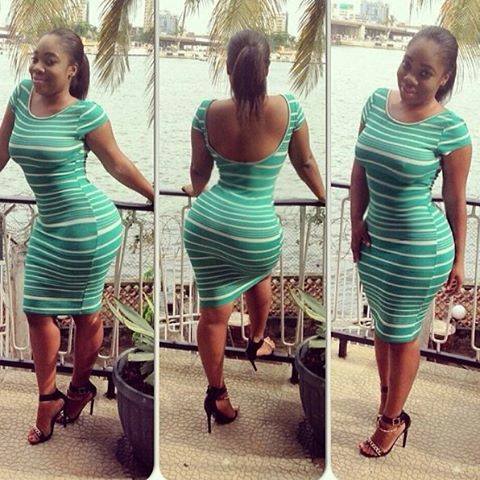 bigbootythickass:  💥 Go 👣 @moeshaboduong 😍 . . ❌ also 👣 my backup pgs