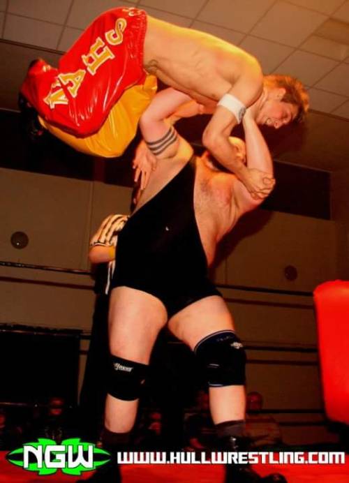 sadowrestler: CLASSIC BRITISH WRESTLING CRUEL EVIL HEEL VS HOT SPUNK FILLED PRETTY BOY DESTINED FOR 