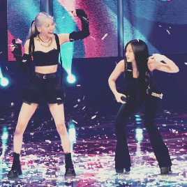 Red Velvets Biggest Reveluvs