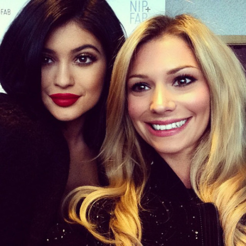 kendallandkyliejennerstylelove: 14.3.15 - Kylie with a fan at the Nip and Fab event